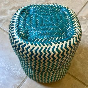 🆕 Handmade Lidded Palm Leaf Basket